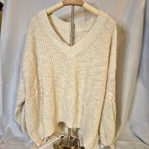 American Eagle Outfitters Cream V-Neck Sweater